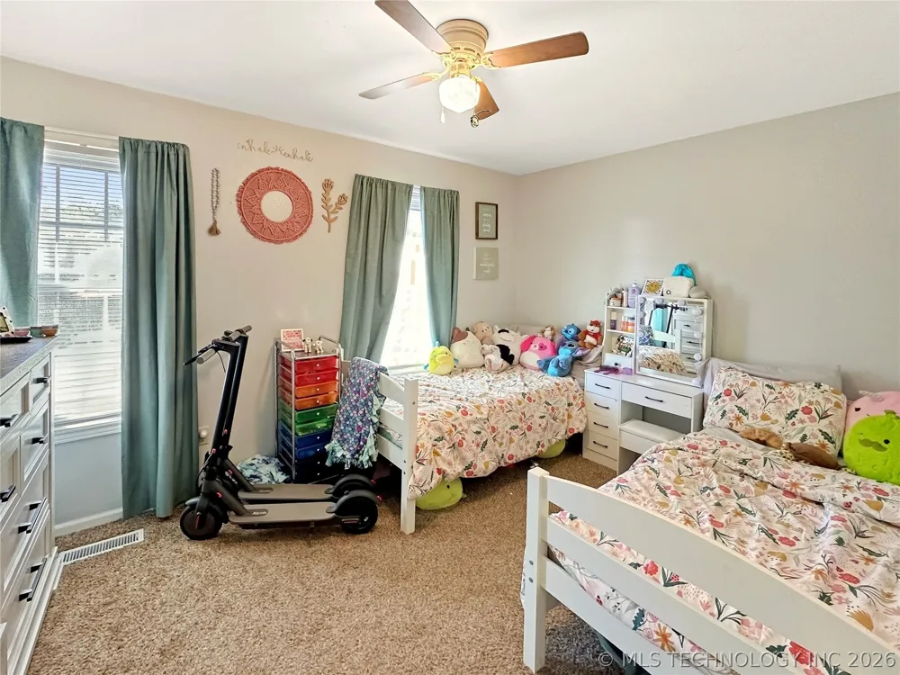1627 S Locust Avenue Westville, OK 74965