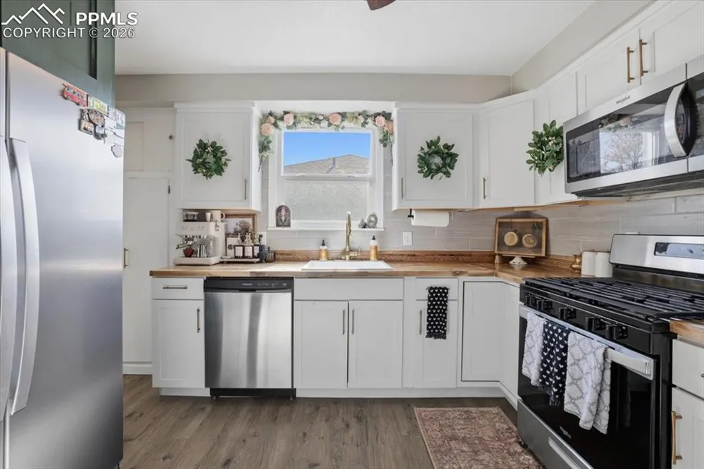 2214 E Orman Avenue Pueblo, CO 81004