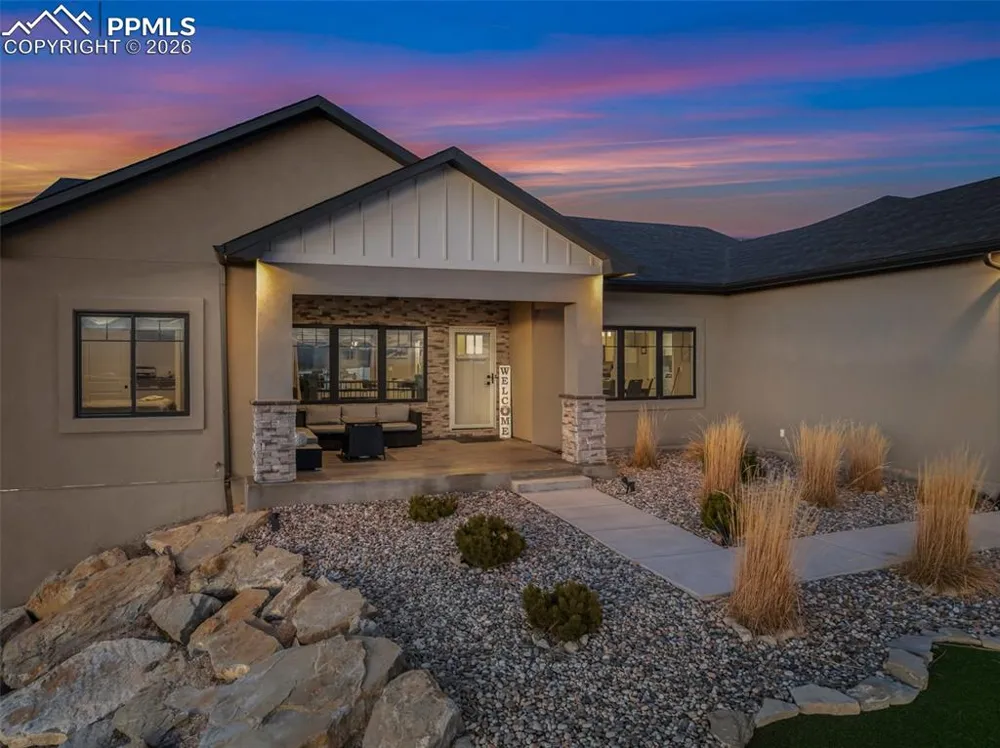 113 W Alexis Drive Pueblo West, CO 81007