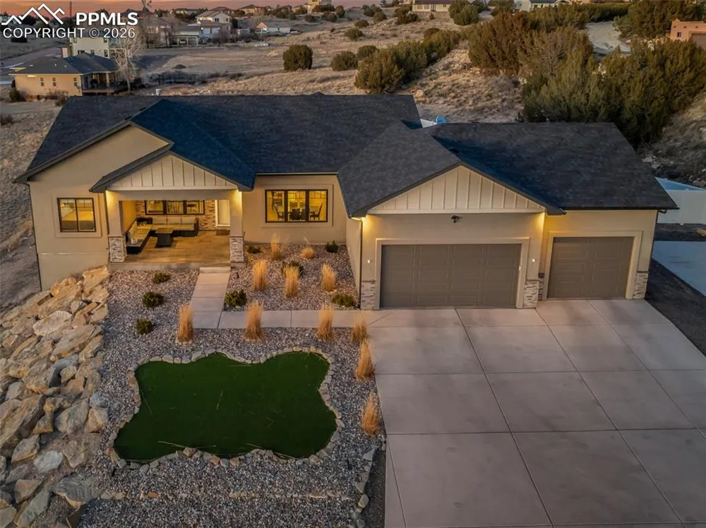 113 W Alexis Drive Pueblo West, CO 81007
