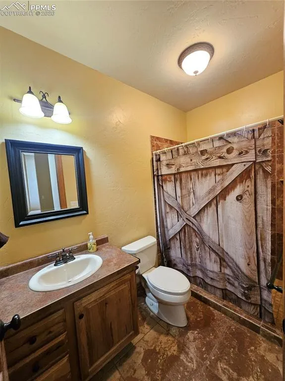 1471 County Road 51 Divide, CO 80814