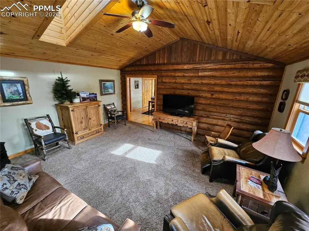 1471 County Road 51 Divide, CO 80814