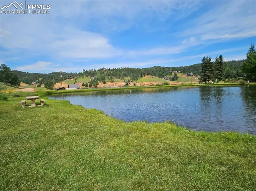 702 Lake Drive Divide, CO 80814