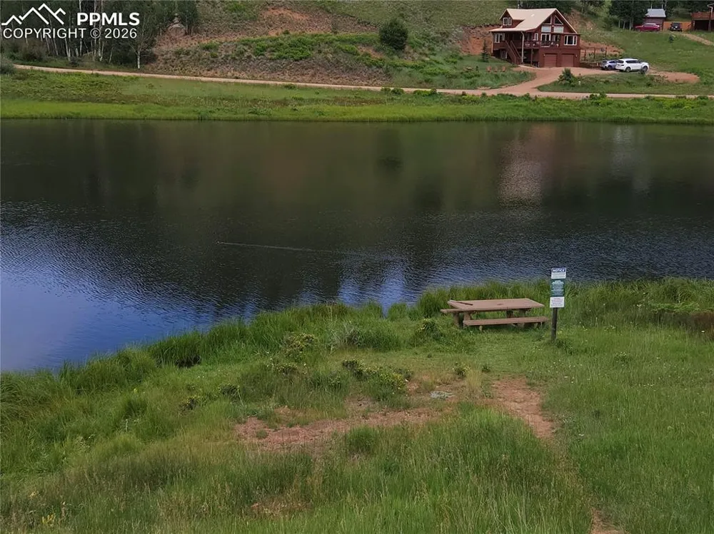 702 Lake Drive Divide, CO 80814