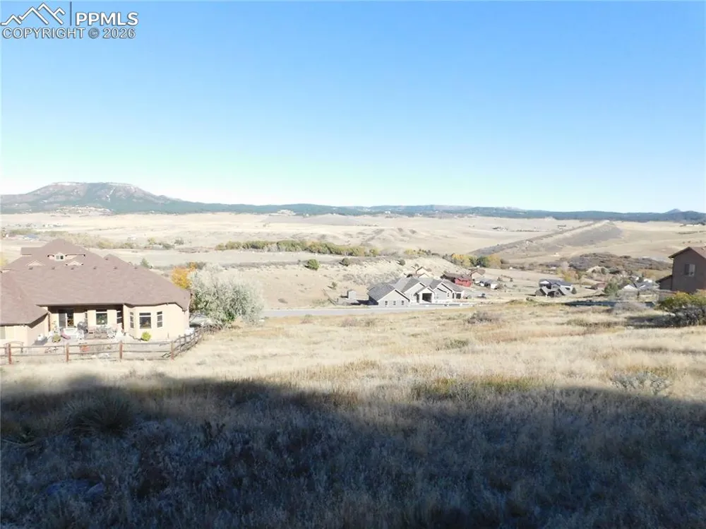 5498 Country Club Drive Larkspur, CO 80118