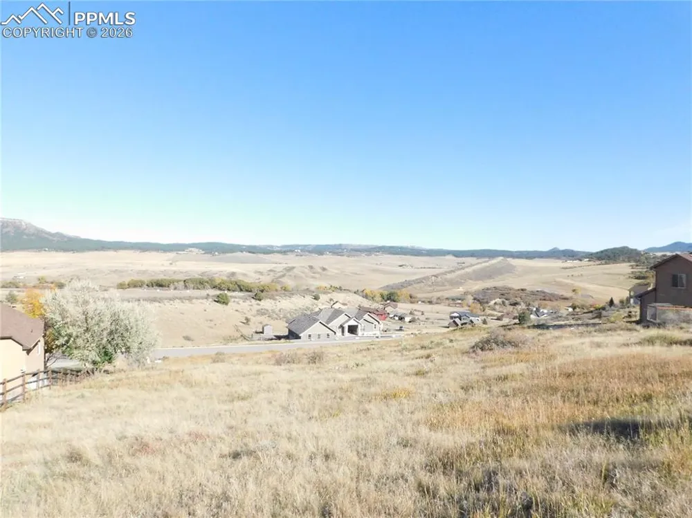 5498 Country Club Drive Larkspur, CO 80118