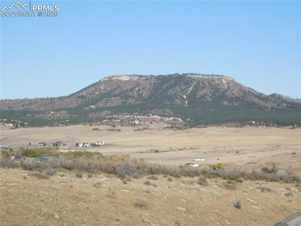 5498 Country Club Drive Larkspur, CO 80118