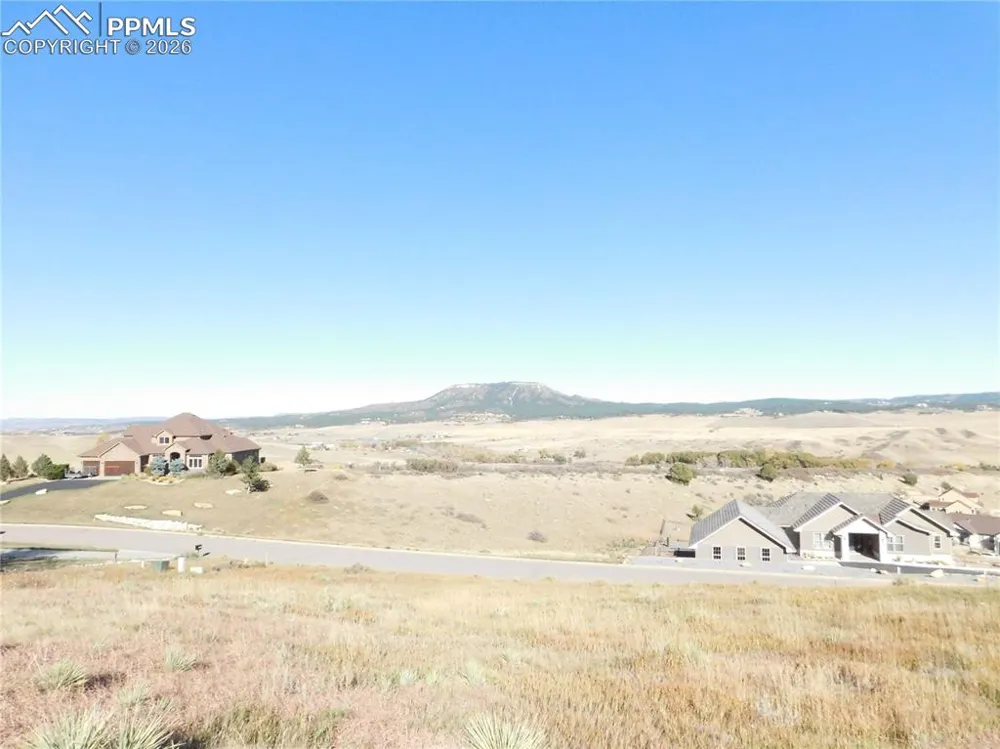 5498 Country Club Drive Larkspur, CO 80118