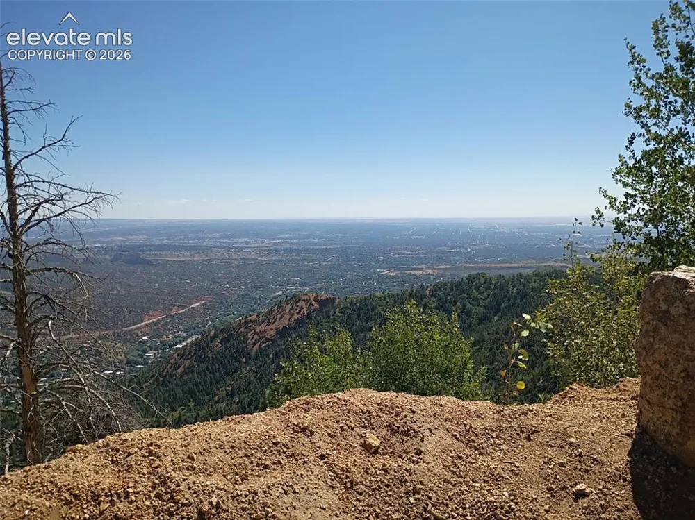 146 Waterfall Loop Manitou Springs, CO 80829