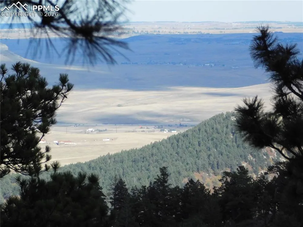13910 Boulder Lane Larkspur, CO 80118