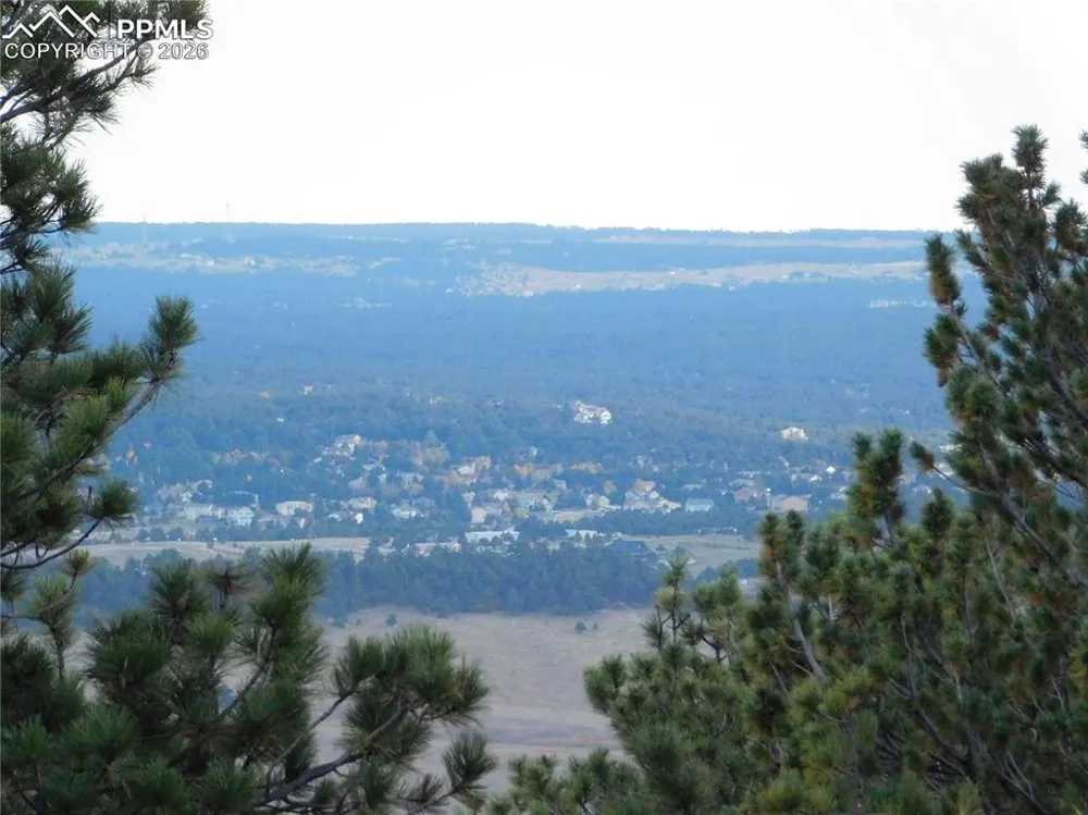 13910 Boulder Lane Larkspur, CO 80118