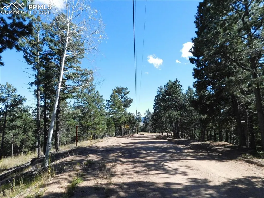 13886 Boulder Lane Larkspur, CO 80118