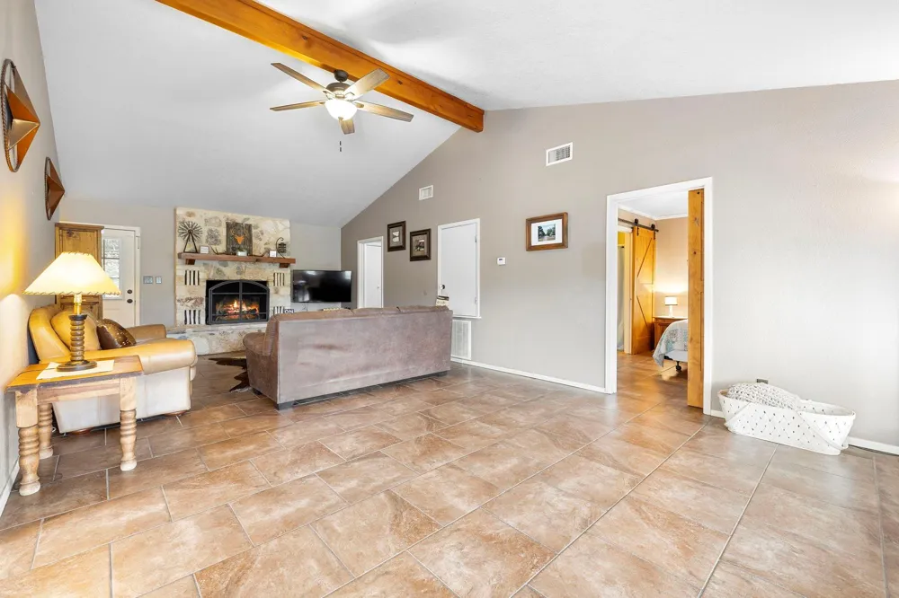 117 Cedar Ridge Road Concan, TX 78801