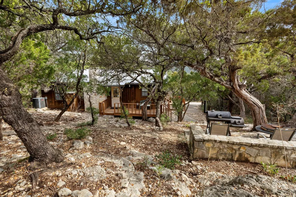 117 Cedar Ridge Road Concan, TX 78801