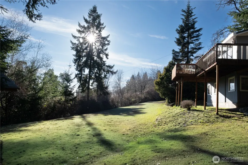 24310 47th Avenue SW Vashon, WA 98070