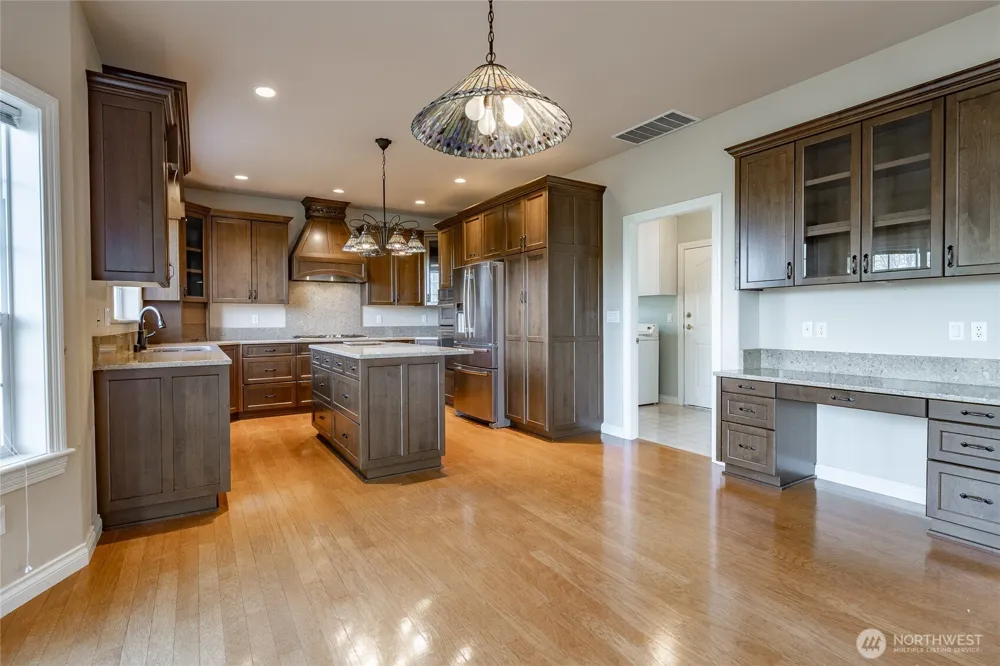 600 Sunrise Drive Lynden, WA 98264