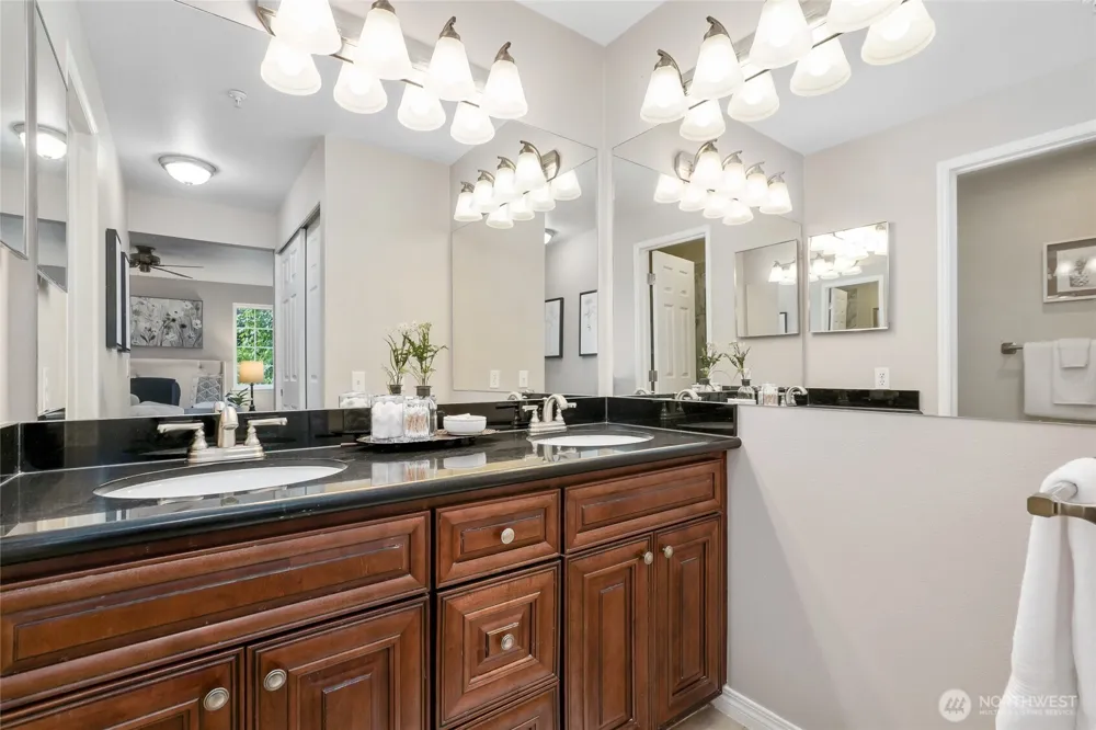 1628 118th Avenue SE #F316 Bellevue, WA 98005