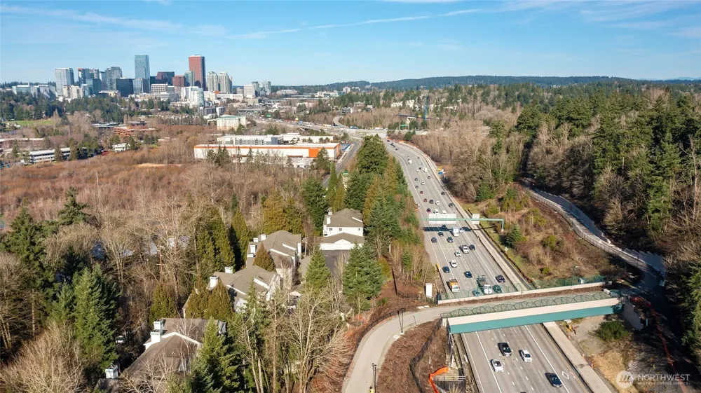 1628 118th Avenue SE #F316 Bellevue, WA 98005