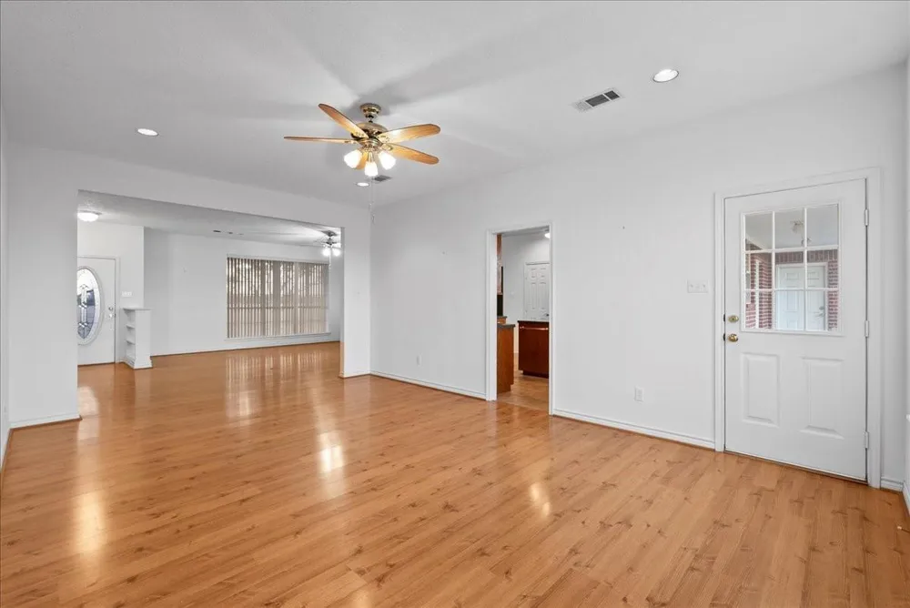 3857 Highway 61 Devers, TX 77538