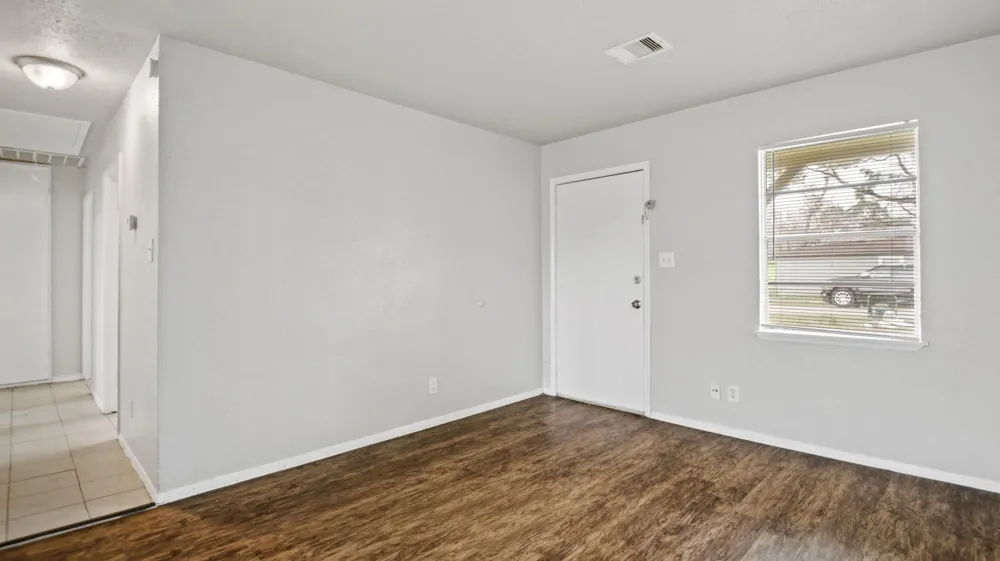 612 Marshall Road Angleton, TX 77515