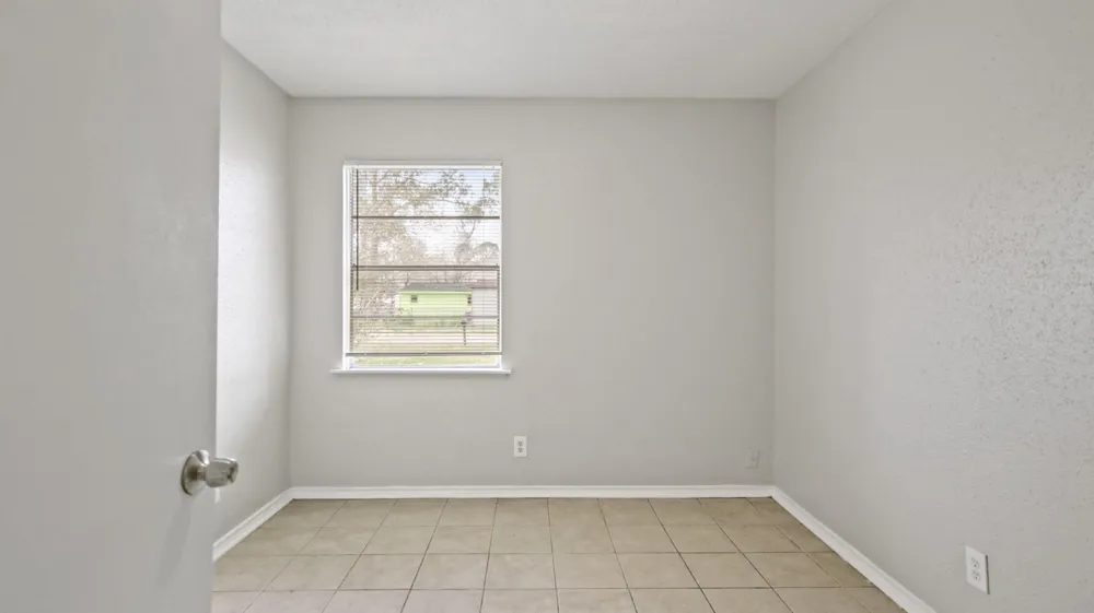 612 Marshall Road Angleton, TX 77515