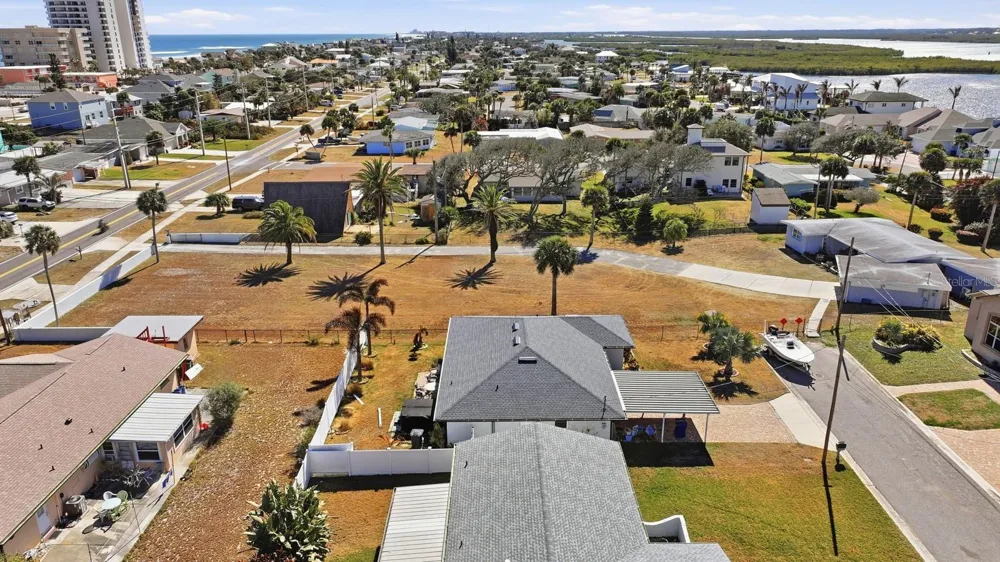 3812 CARDINAL BOULEVARD Port Orange, FL 32127