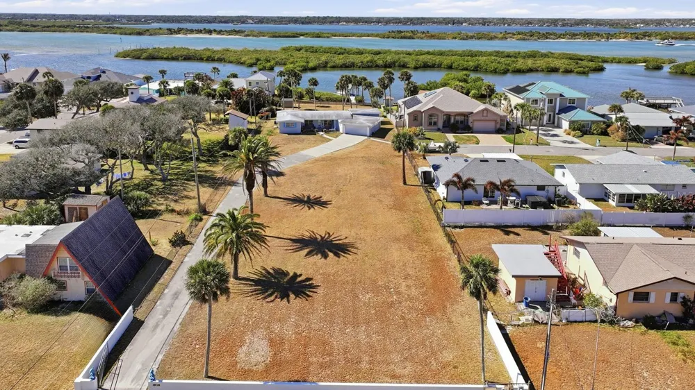3812 CARDINAL BOULEVARD Port Orange, FL 32127