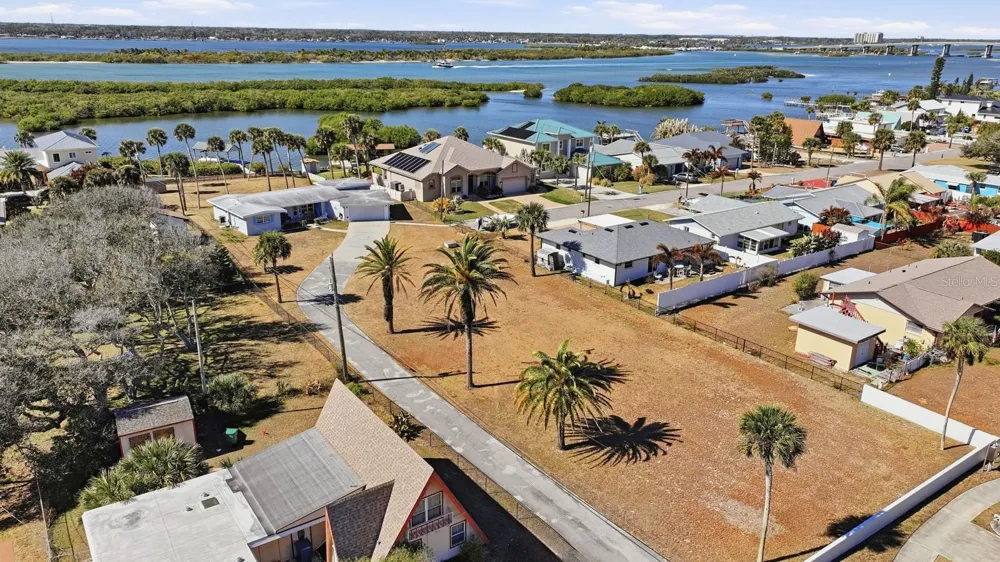 3812 CARDINAL BOULEVARD Port Orange, FL 32127