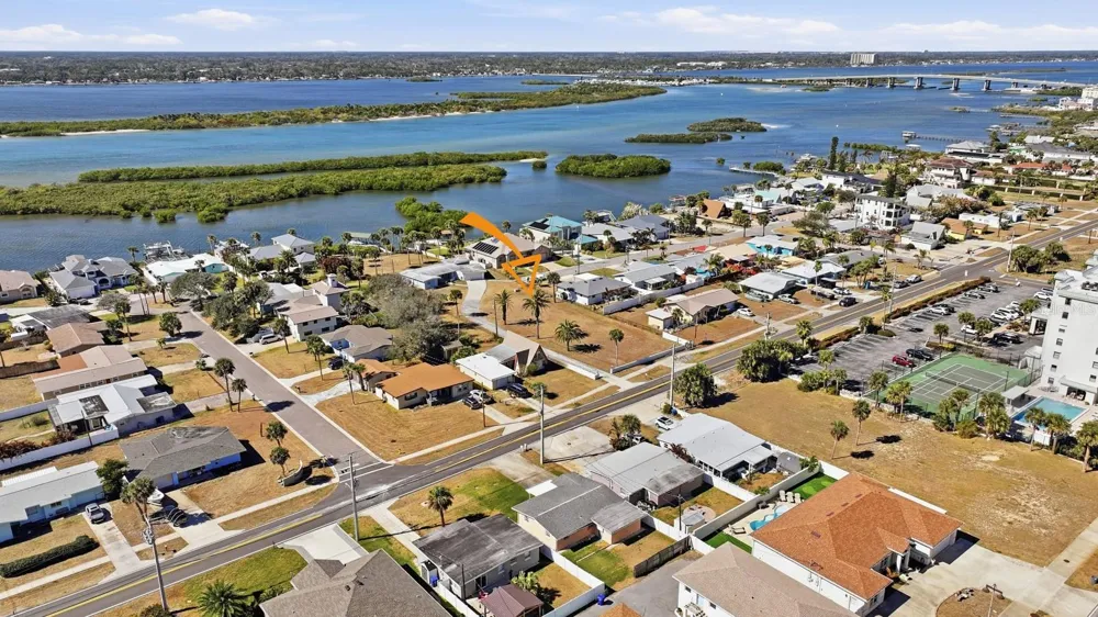 3812 CARDINAL BOULEVARD Port Orange, FL 32127