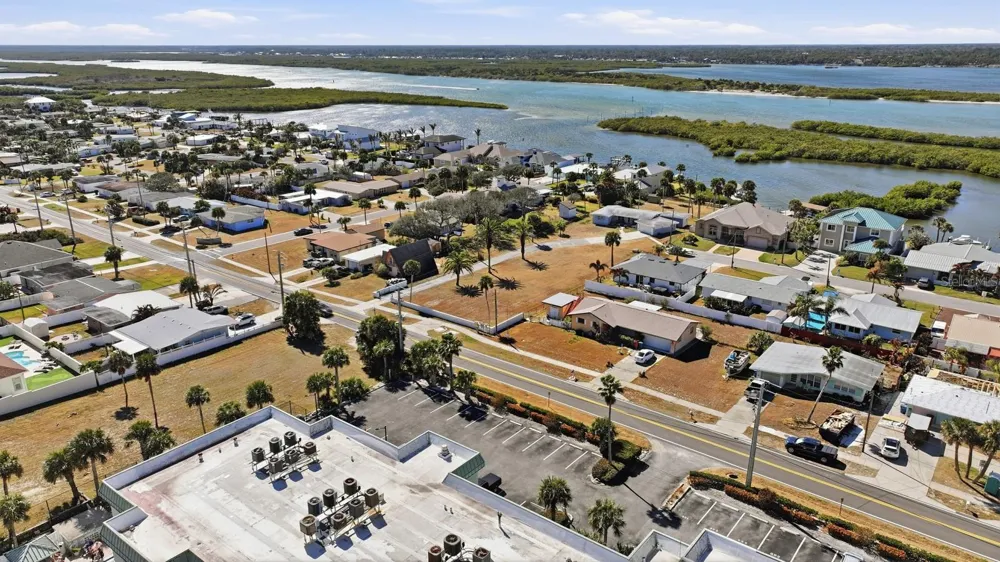 3812 CARDINAL BOULEVARD Port Orange, FL 32127