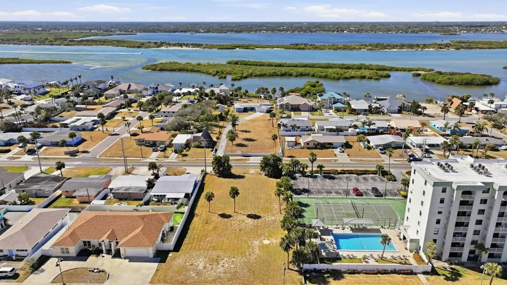 3812 CARDINAL BOULEVARD Port Orange, FL 32127