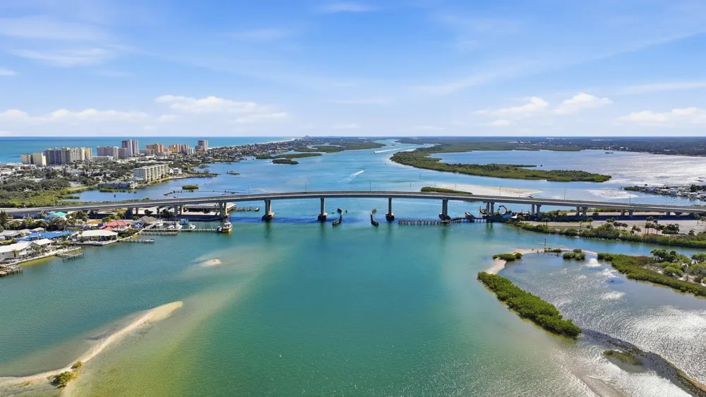 3812 CARDINAL BOULEVARD Port Orange, FL 32127
