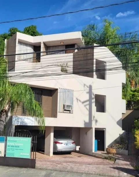 58,  PROLONGACION COMERCIO