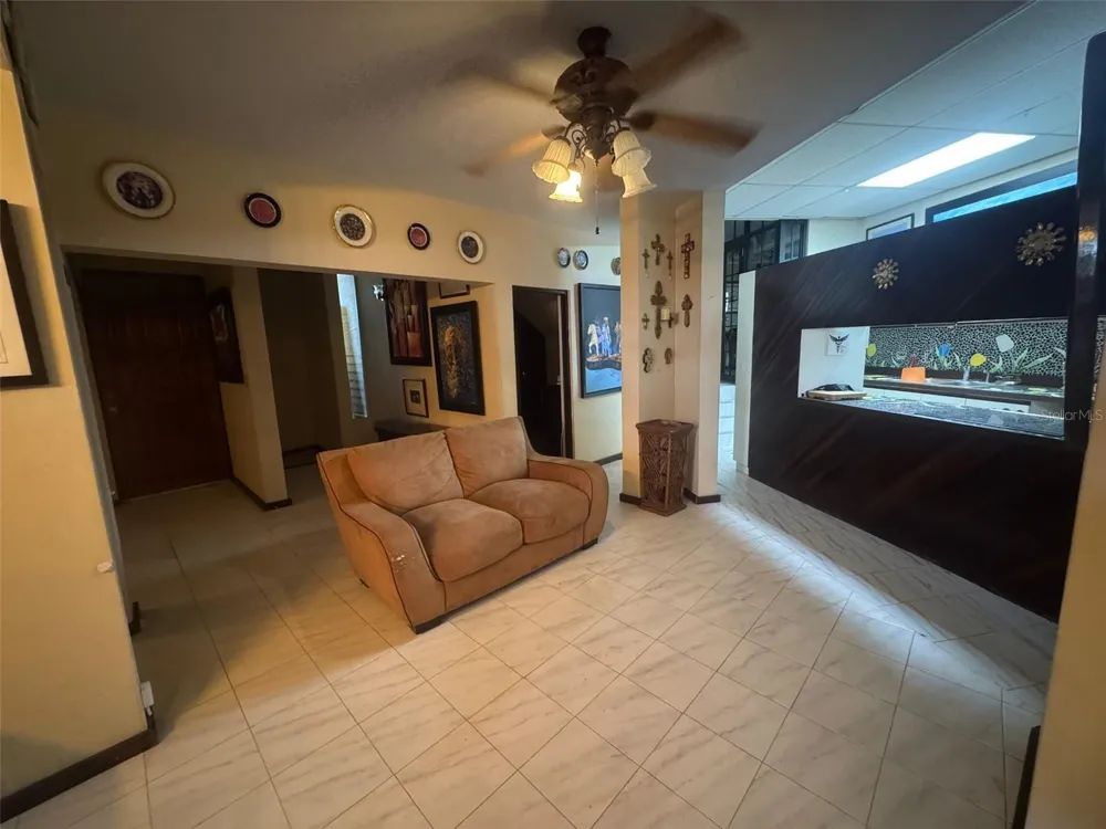 58,  PROLONGACION COMERCIO Yauco, PR 00698