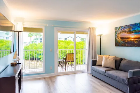 2506 ROCKY POINT DRIVE #275