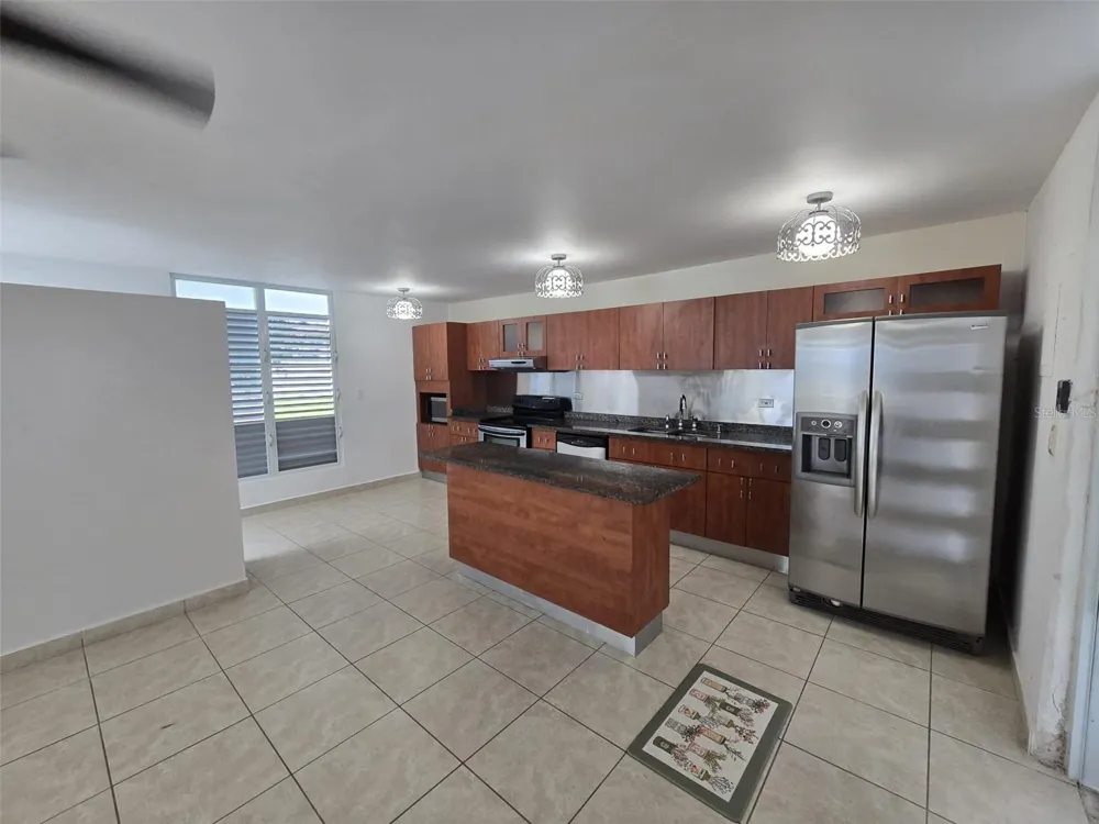 AE-5 CALLE BARCELONA Humacao, PR 00791