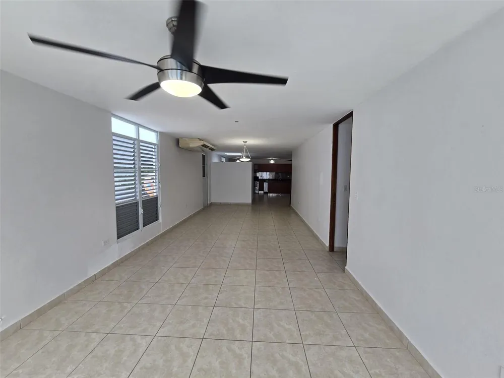 AE-5 CALLE BARCELONA Humacao, PR 00791