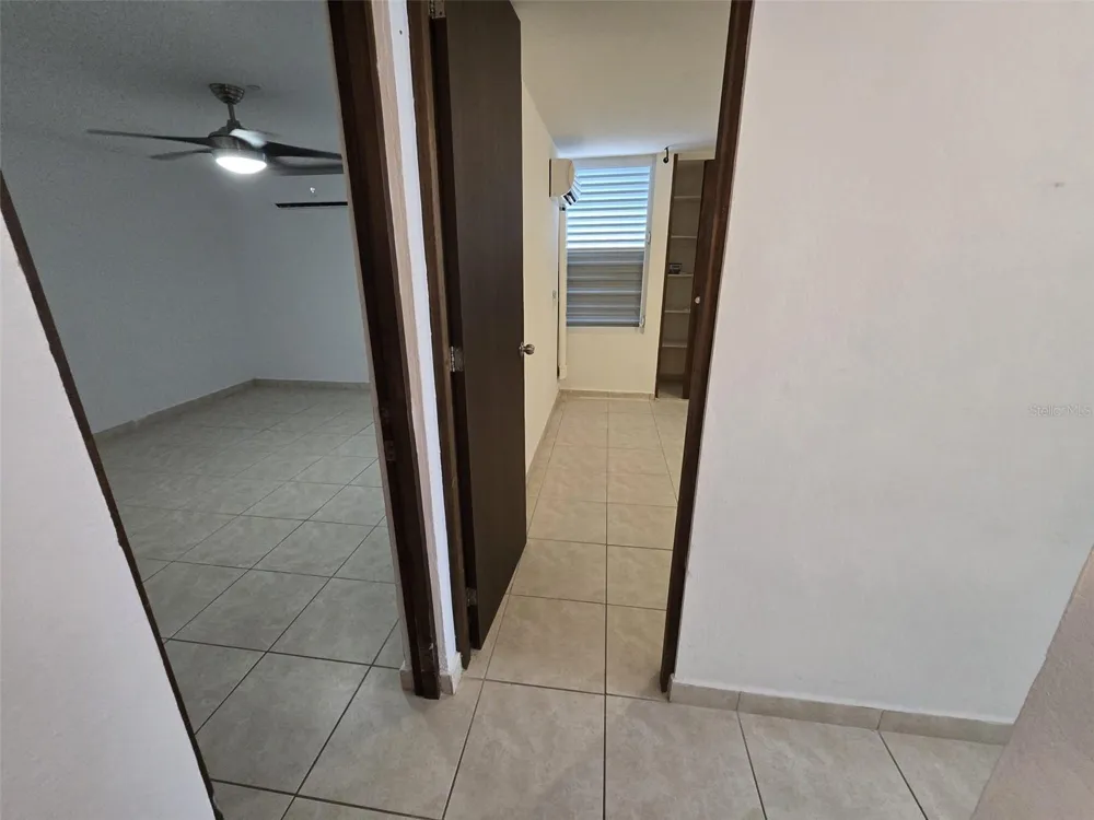 AE-5 CALLE BARCELONA Humacao, PR 00791