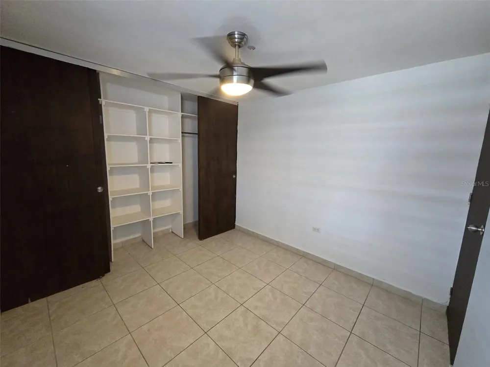 AE-5 CALLE BARCELONA Humacao, PR 00791