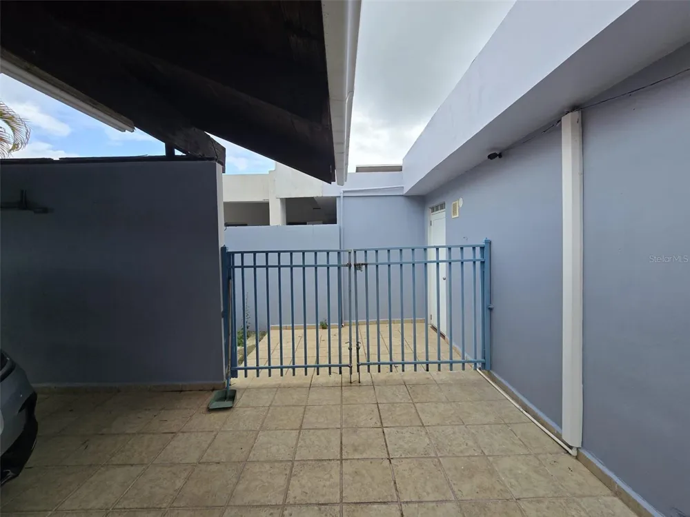 AE-5 CALLE BARCELONA Humacao, PR 00791
