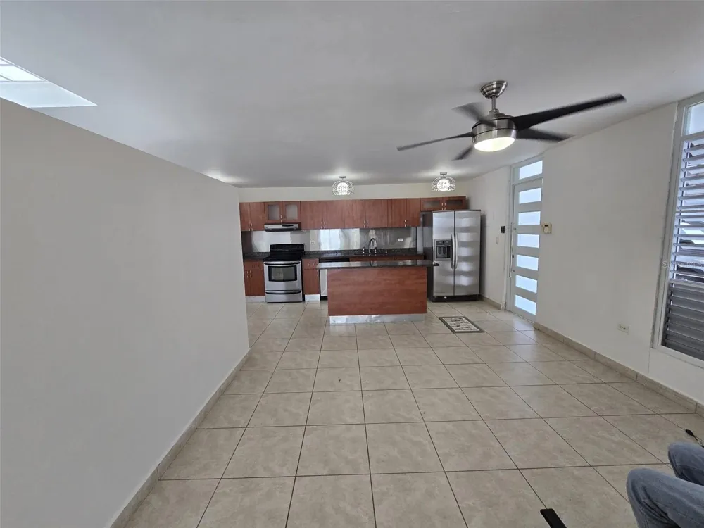 AE-5 CALLE BARCELONA Humacao, PR 00791