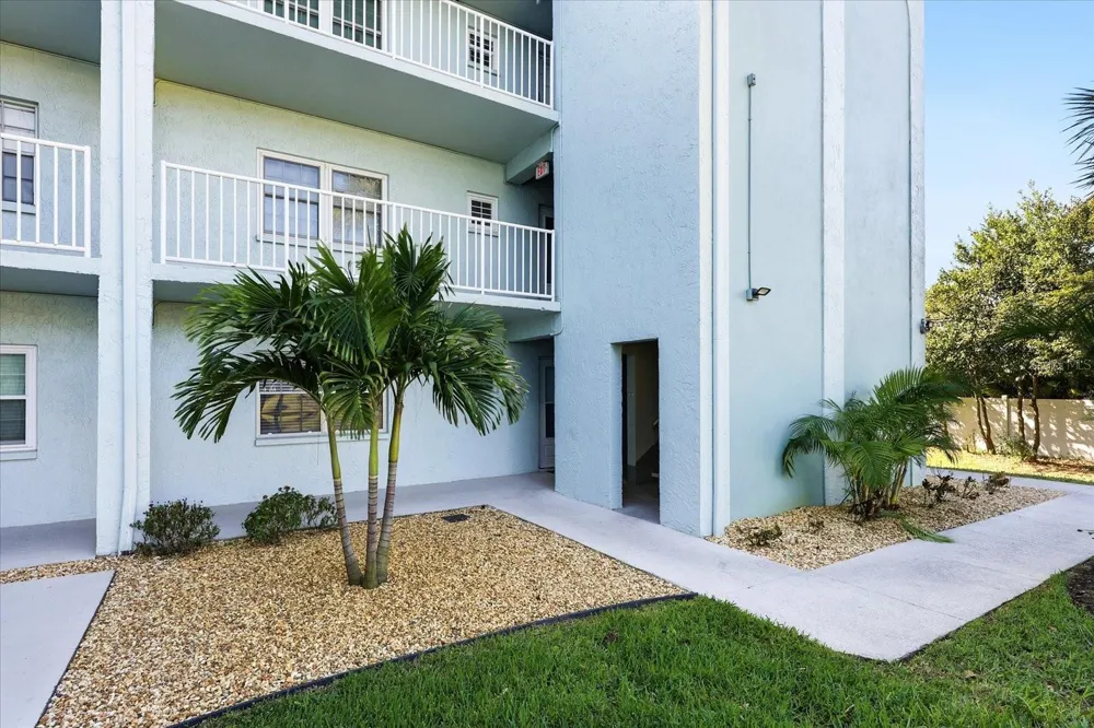 1706 BELLEAIR FOREST DRIVE #128 Belleair, FL 33756