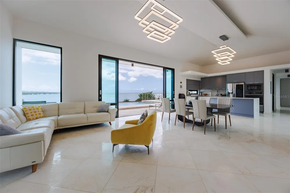6 PARAISO ESCONDIDO Cabo Rojo, PR 00623