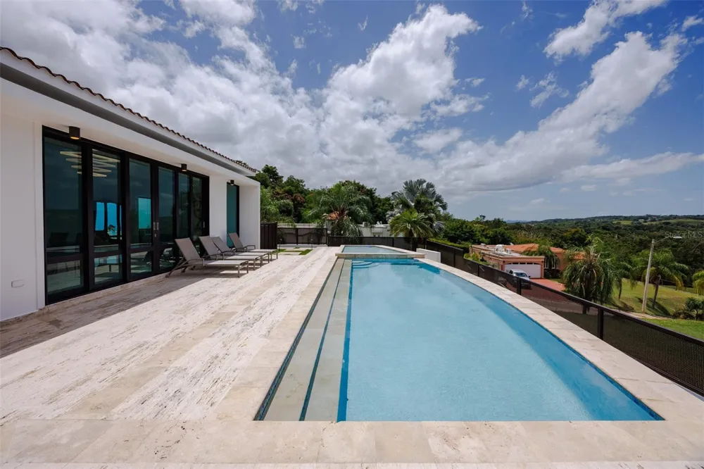 6 PARAISO ESCONDIDO Cabo Rojo, PR 00623