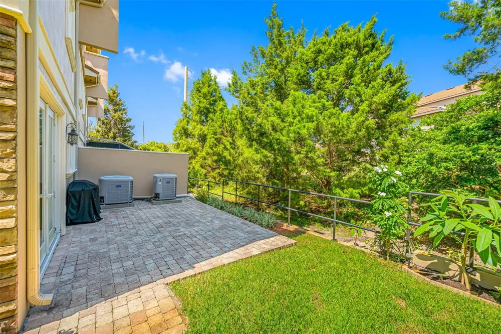 1425 HILLSIDE LANDING DRIVE Tarpon Springs, FL 34688