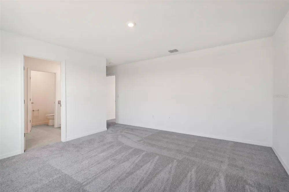 777 CASTLEFORD AVENUE NE Palm Bay, FL 32905