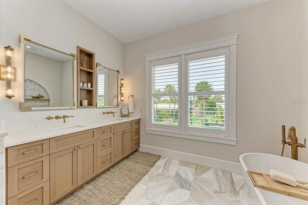 215 83RD STREET Holmes Beach, FL 34217