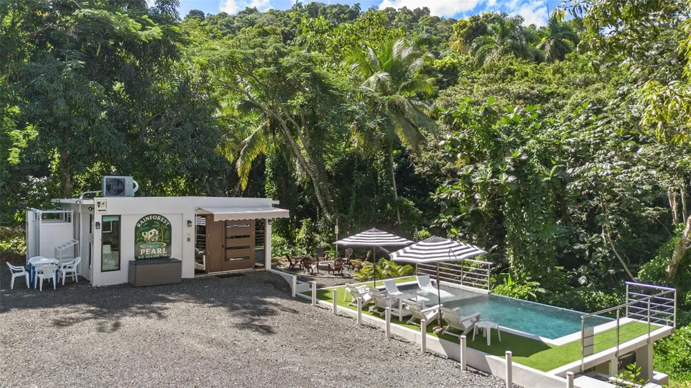 CARR 966 KM 2.8 BO JIMENEZ Rio Grande, PR 00745