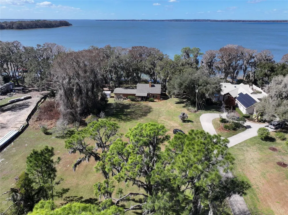 31035 COVE ROAD Tavares, FL 32778