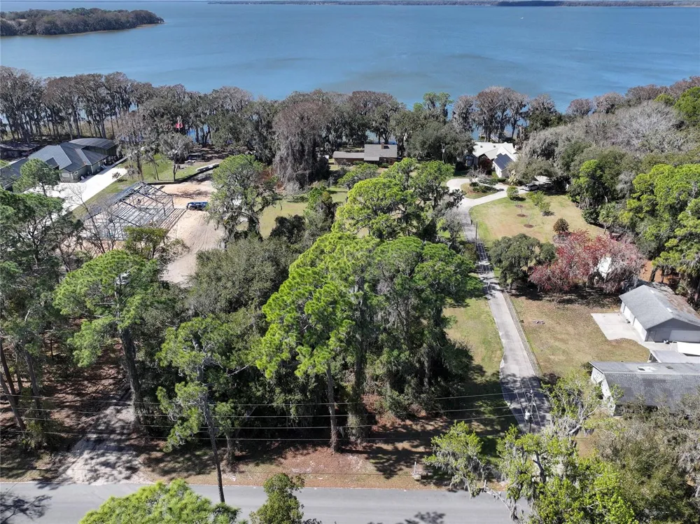 31035 COVE ROAD Tavares, FL 32778